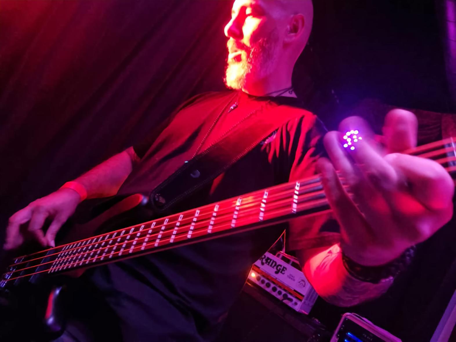 Auckland Rock and Metal Bassist Available