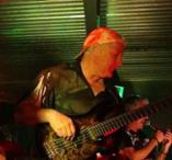 Experienced Bass player Experienced Bass player
