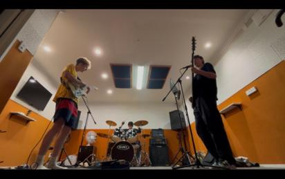 Looking for talented singer- Indie rock band Christchurch area 