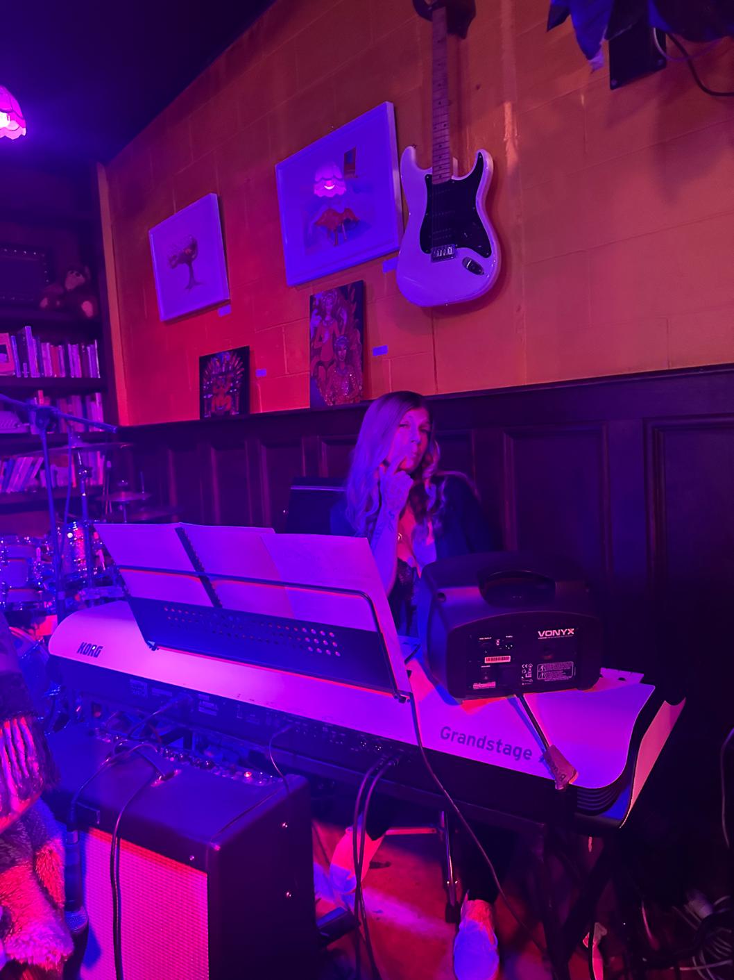 Looking for a vibey funk covers band to join 