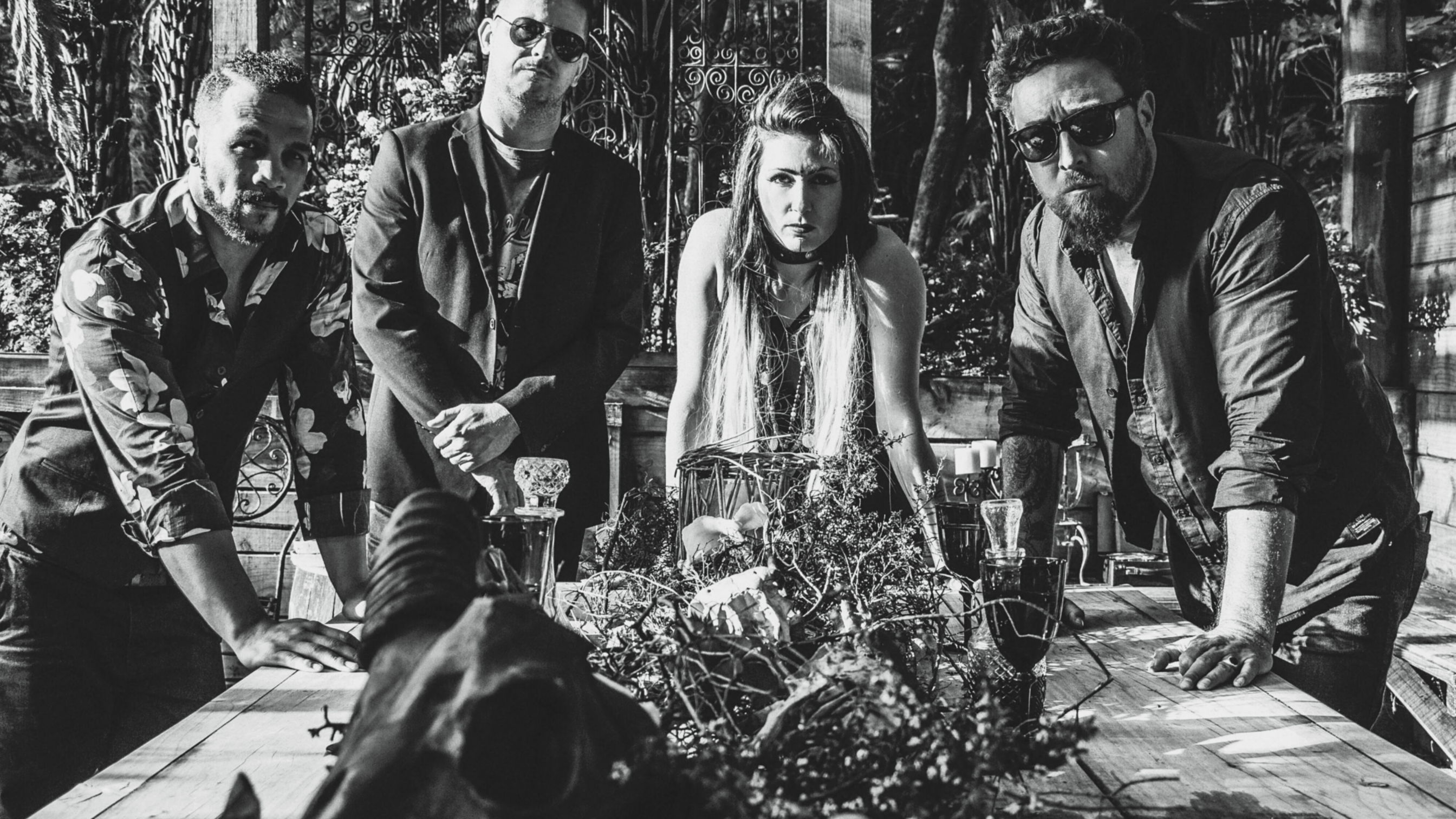 Professionally Minded Female Vocalist Wanted for The Solomon Cole Band